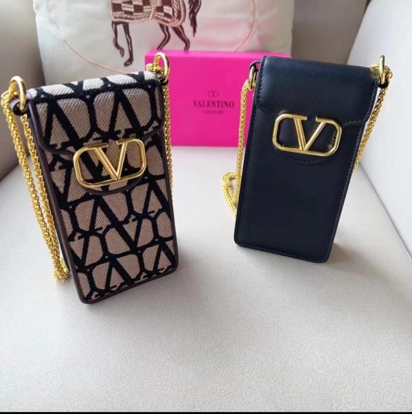 Valentino Loco Phone Case Leather With Chain
