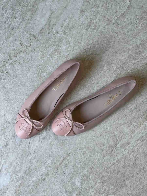 Chanel Two Toned Ballerina Flats - Image 3