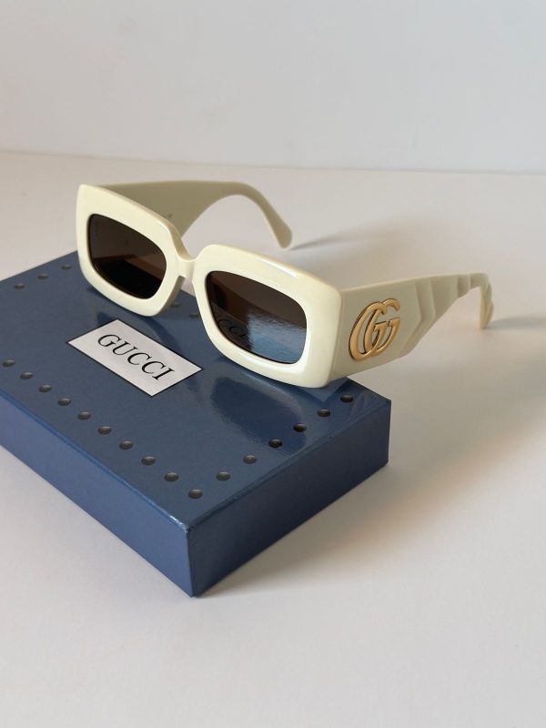 Gucci GG0811S 003 Sunglasses 53mm - Image 2