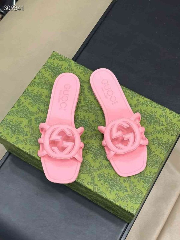 Designer Interlocking GG Gucci Rubber Sandals