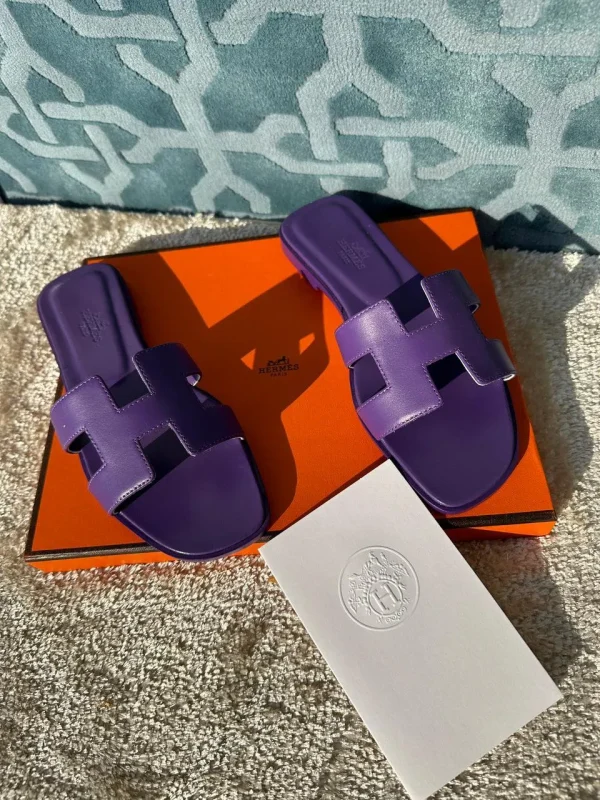 Hermes Oran New Color In Calfskin - Image 2
