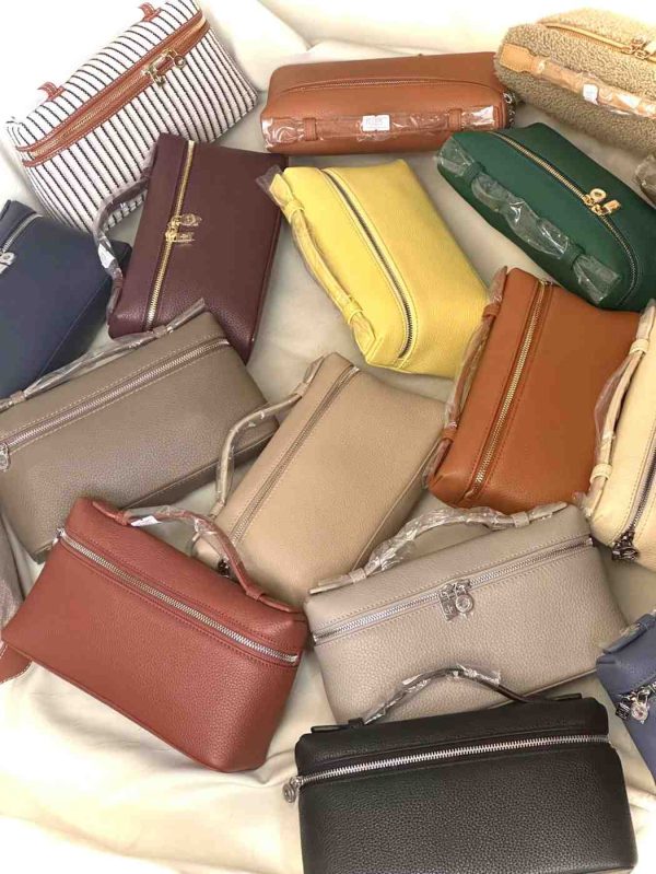 Loro Piana Extra Pocket Pouch L 19 - Image 2
