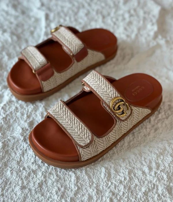 Gucci Women's Brown Sandal With Double G - Image 2