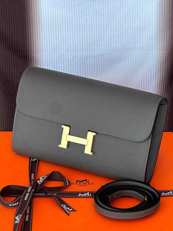 replica hermes constance long wallet