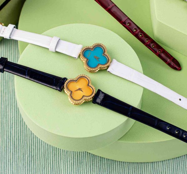 Van Cleef And Arpels Alhambra Watch - Image 3