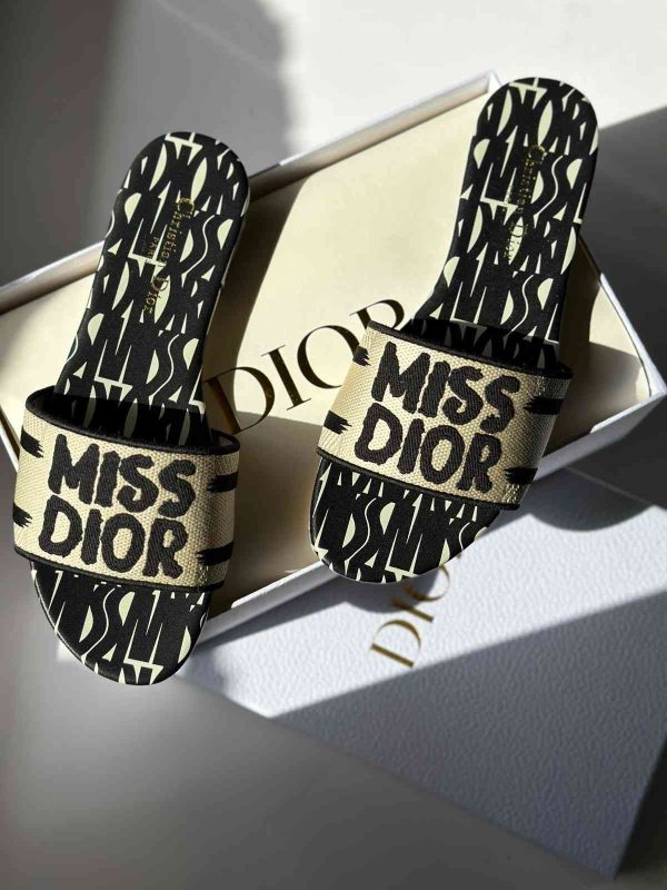 Dway Slide Embroidered Cotton Miss Dior Allover Motif - Image 2