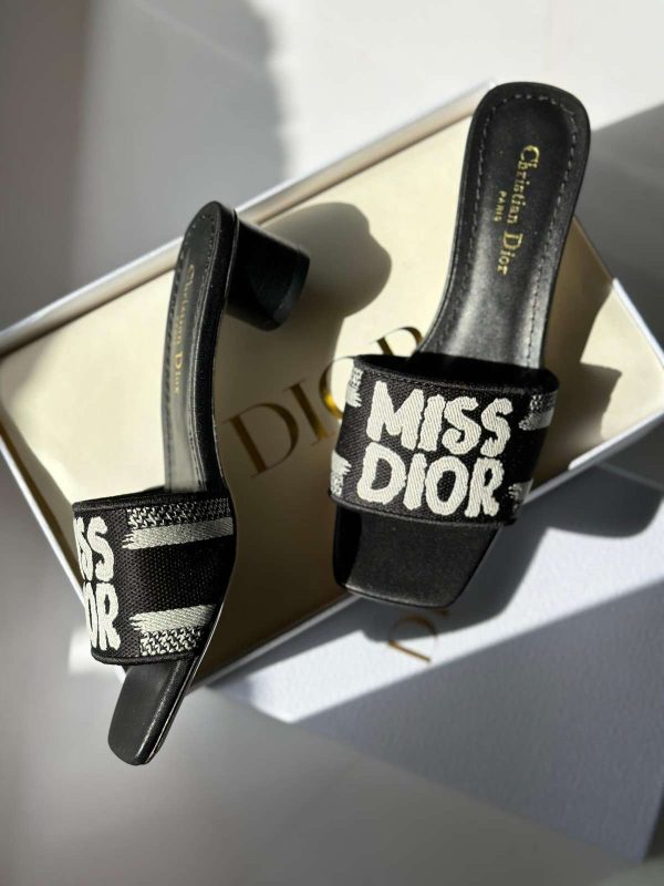 Dway Slide Embroidered Cotton Miss Dior Allover Motif - Image 10