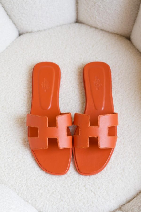 Hermes Oran Sandals Shiny Calfskin - Image 10
