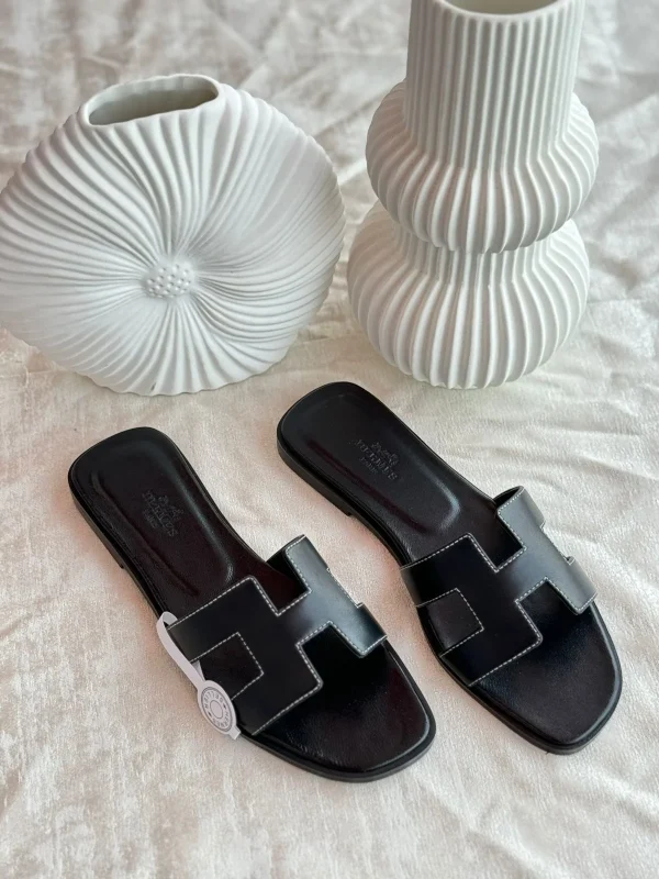 Hermes Oran Leather Sandals For Women - Image 7