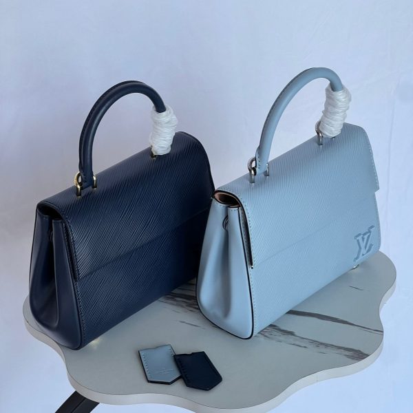 Louis Vuitton Cluny BB Bag