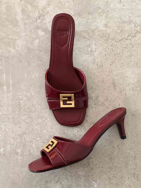 Fendi Ffold Medium Leather Sandals - Image 2