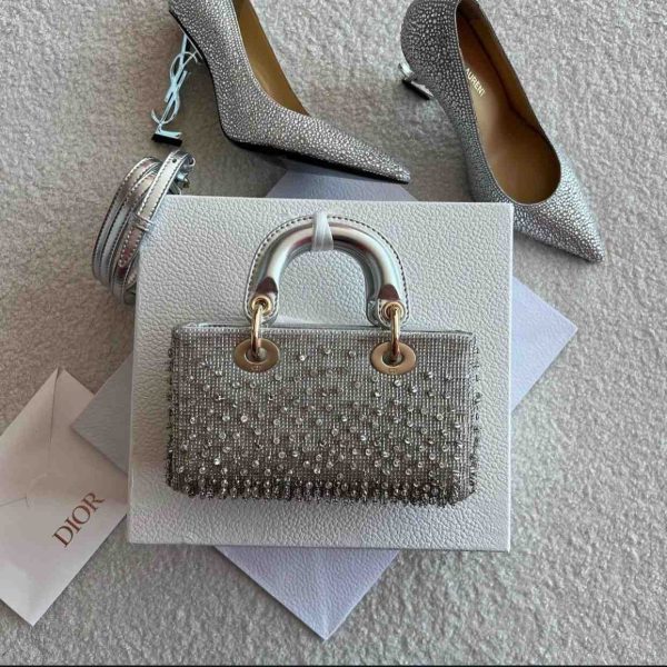 Christian Dior Pre-Owned Lady D-Joy Silver Satin - Image 2