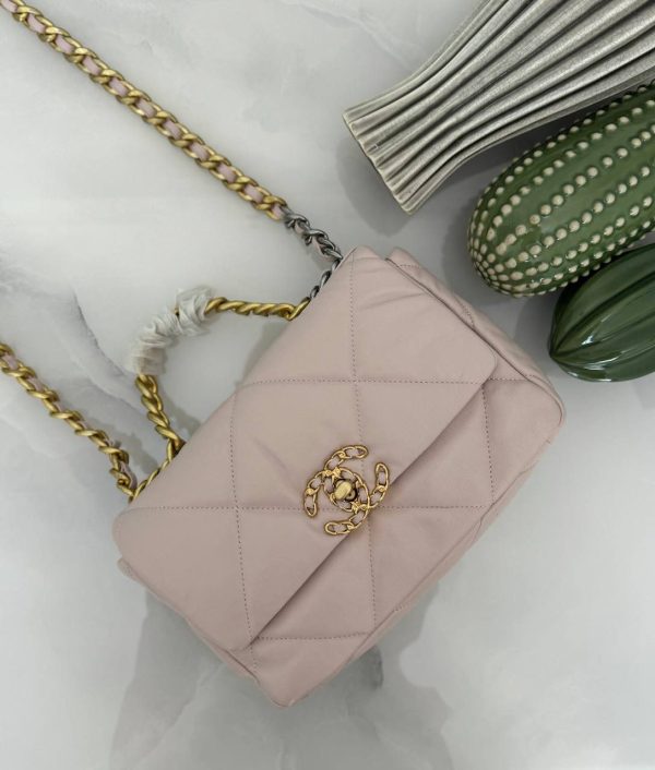 Chanel 19 Double Flap Bag - Image 10