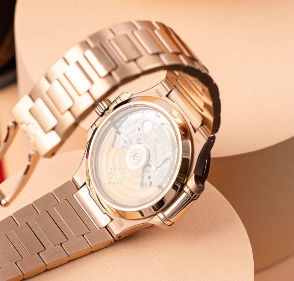 Patek Philippe Nautilus Ladies 7118/1200 - Image 14