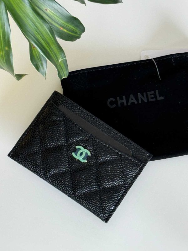 Chanel 19 Card Wallet Interlocking CC Logo - Image 8