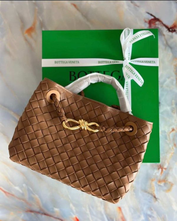 Bottega Veneta Andiamo Crossbody Bag - Image 3
