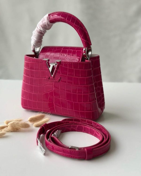 Louis Vuitton Capucines Crocodile Handbag - Image 2