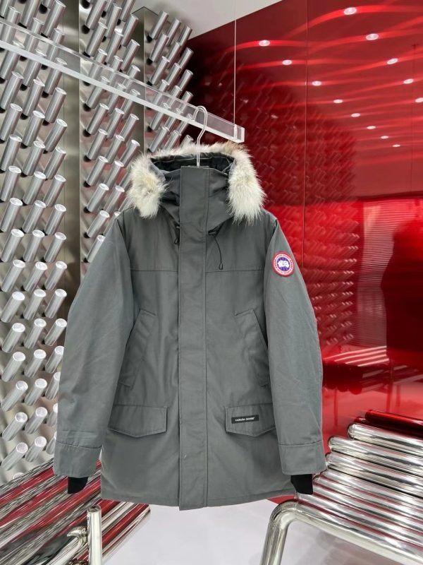 Canada Goose Chilliwack Unisex Bomber Jacket - Image 3