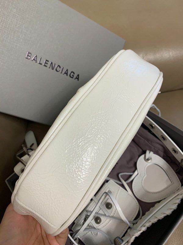 Balenciaga Le Cagole Shoulder Bag - Image 5