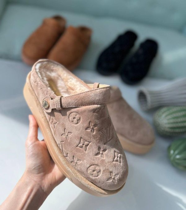 Louis Vuitton Aspen Platform Clogs - Image 7