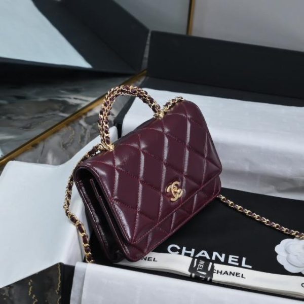 Chanel  Lambskin Quilted Mini Trendy CC Wallet On Chain - Image 3
