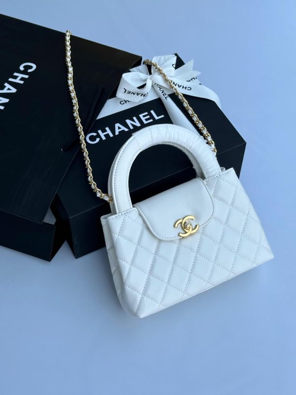 chanel kelly bag white