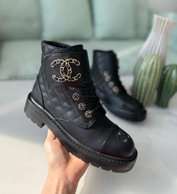 Chanel CC Quilted Leather Boots - Image 3