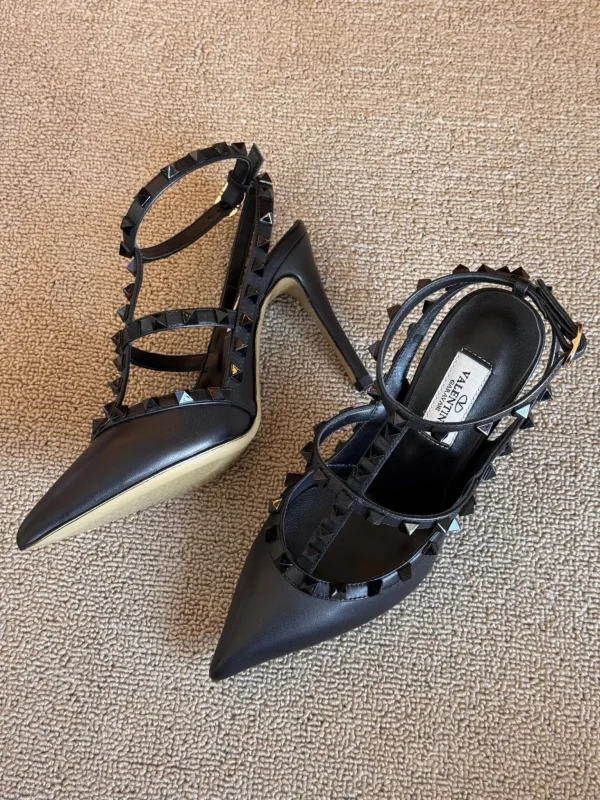 Valentino Ivory Leather Rockstud Sandals - Image 4