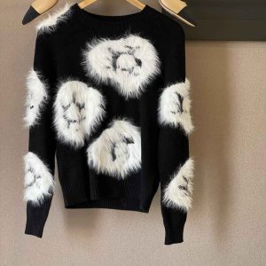 Chanel 23A Cashmere Sweater With white Feathers