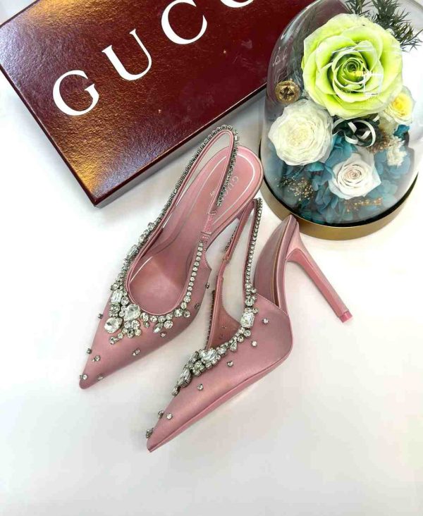 Gucci Crystal embellished Satin Slingback Pumps light pink