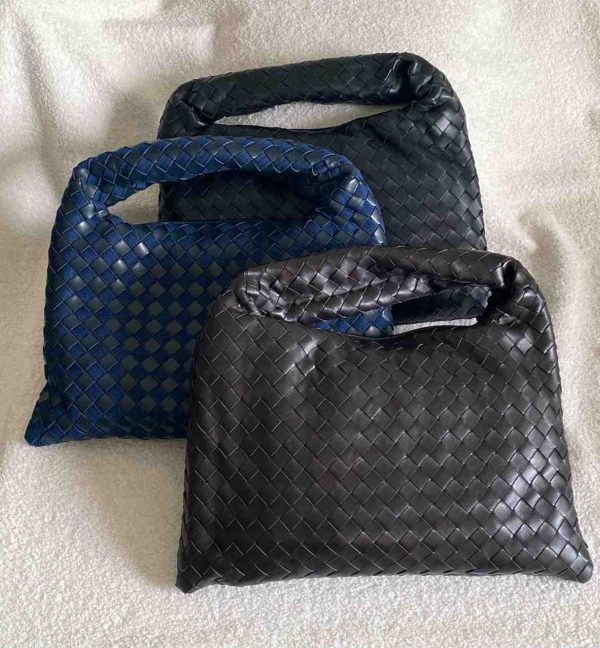 bottega veneta hop bag