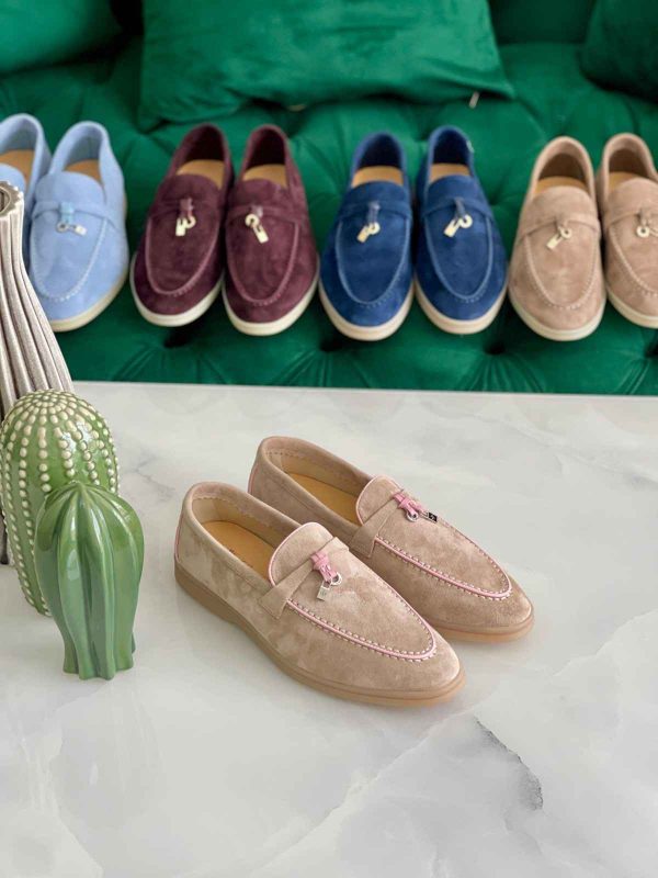 loro piana summer walk woman​ beige