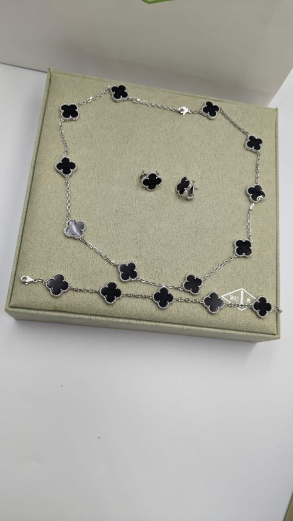 Van Cleef Necklace Set For Women - Image 25
