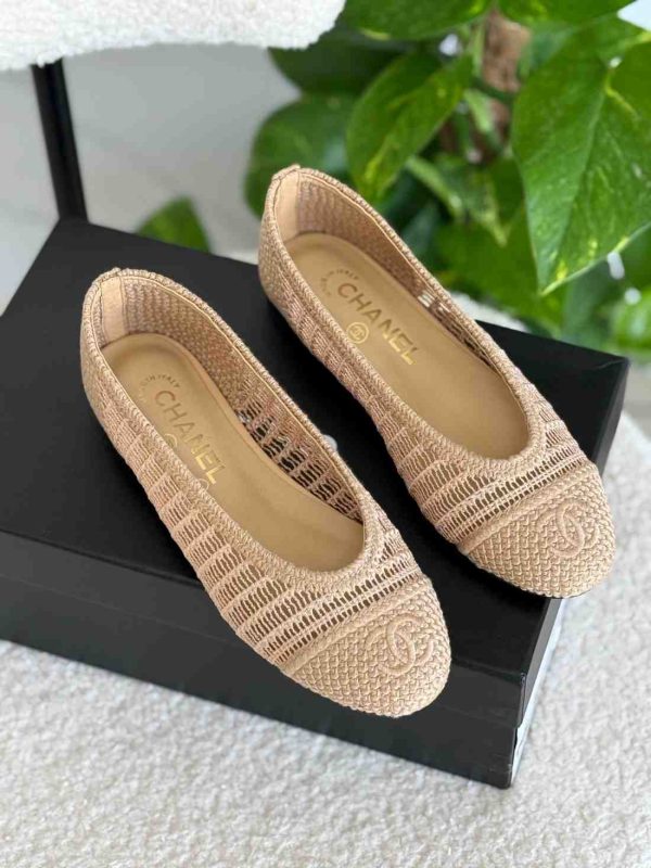 chanel raffia ballet flats brown