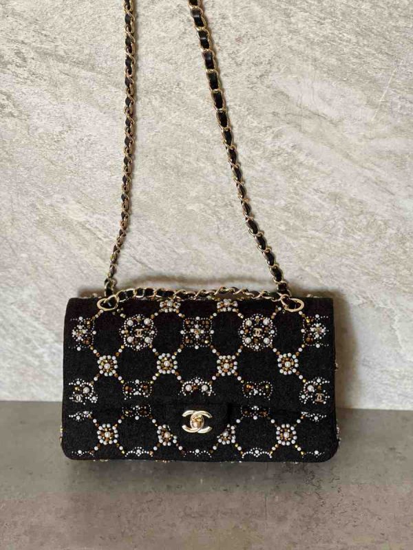 chanel wool patent pearl bag​ black