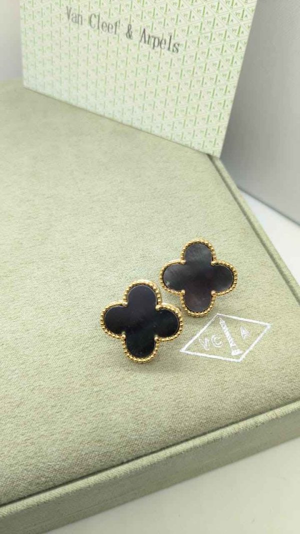 van cleef earrings BLACK