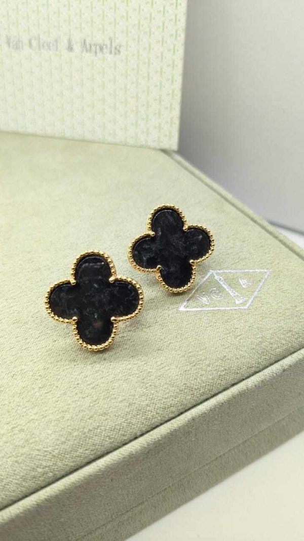 van cleef earrings BLACK