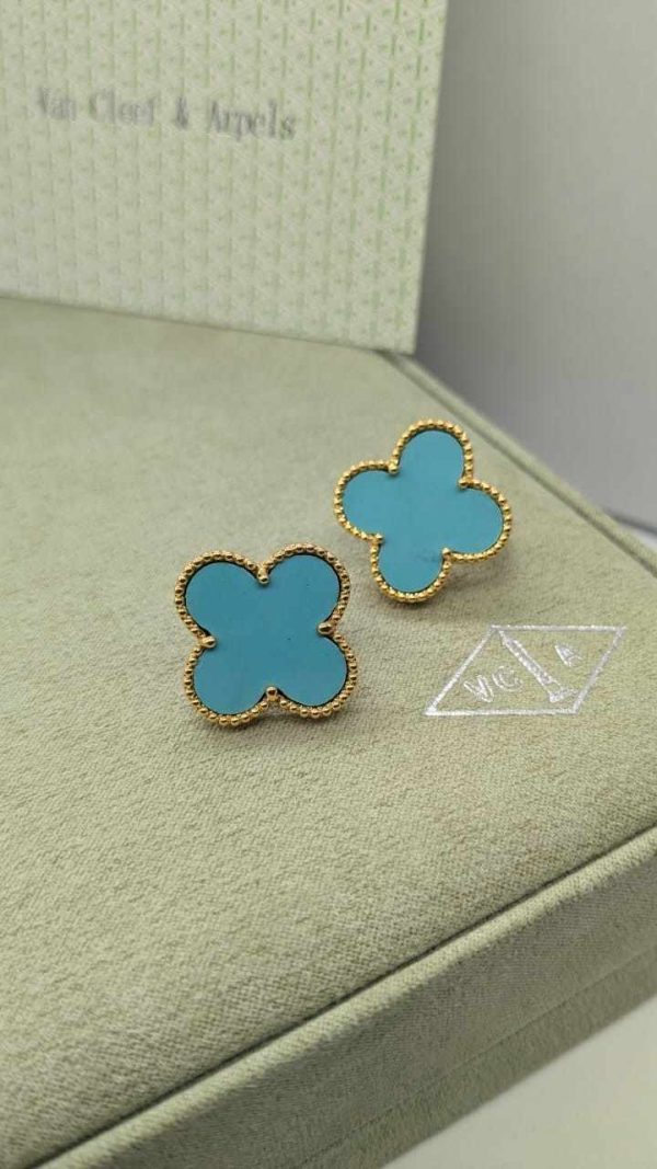 van cleef earrings BABY BLUE
