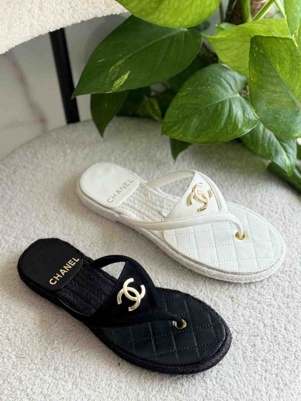 chanel thong sandals