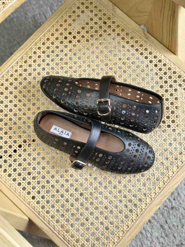 Alaïa vienna leather ballerina flats black