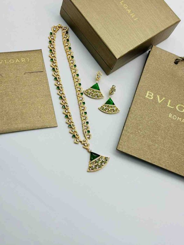 BVLGARI Women's Divas' Dream Diamond Necklace green