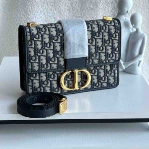 Dior 30 montaigne mini bag black