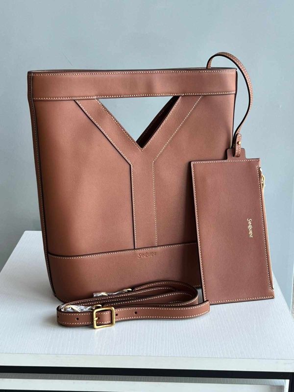 Saint Laurent Y Small Bucket Bag in brown