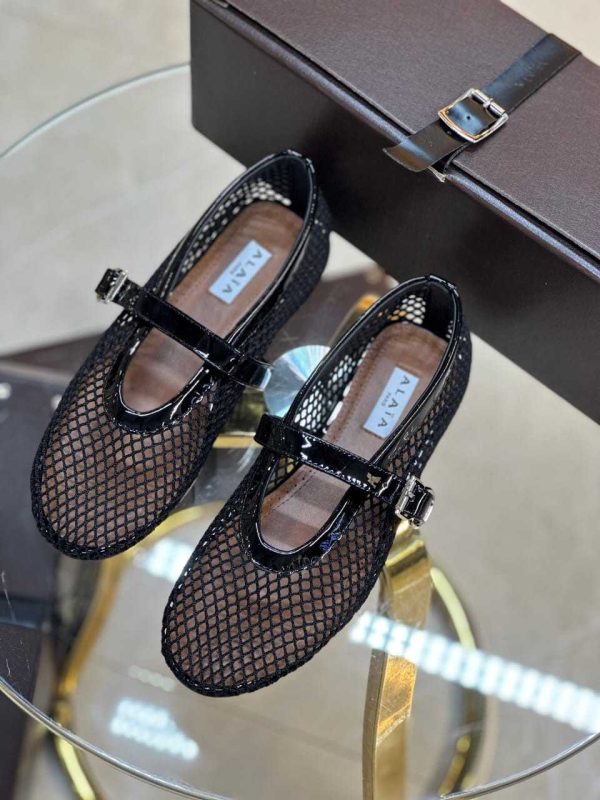alaia fishnet ballet flats black