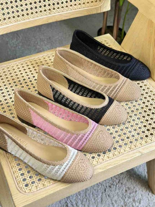 Chanel raffia ballet flats