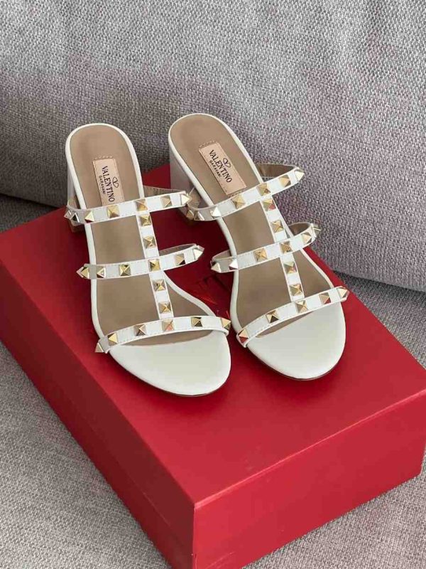 valentino garavani rockstud sandals white