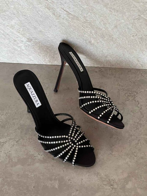 aquazzura flow crystal sandals black
