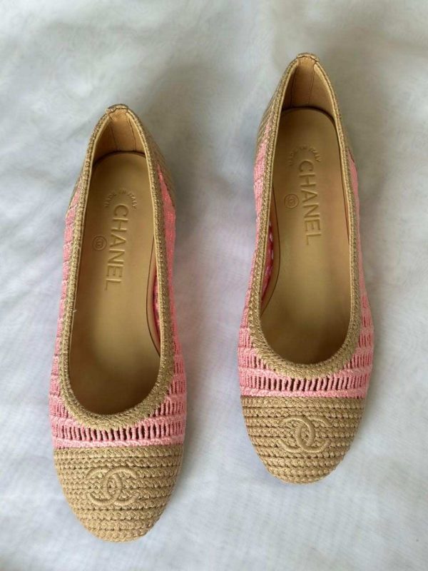 Chanel raffia ballet flats beige & pink