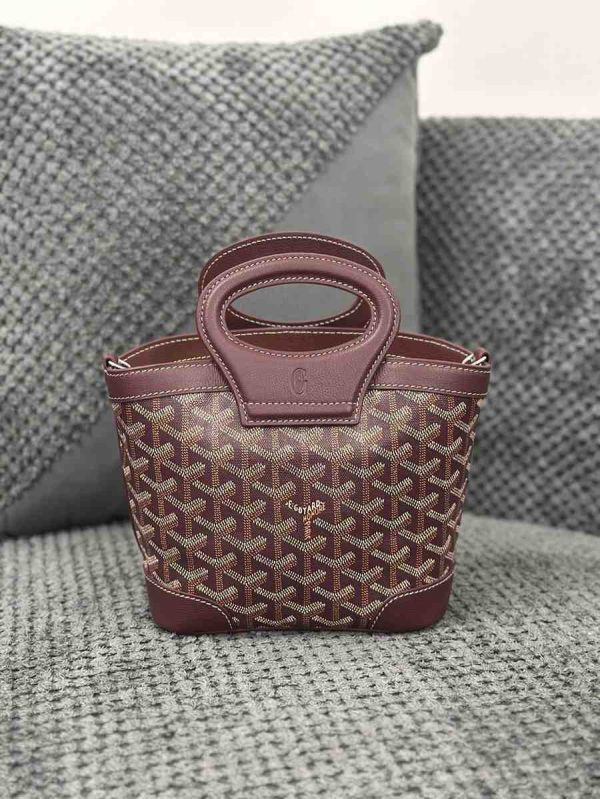 goyard beluga mini bag Coffee
