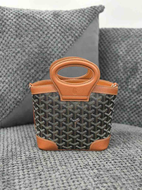 goyard beluga mini bag black brown